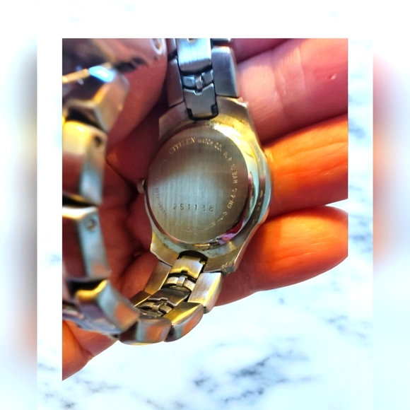 Citizens Women's Quartz Blue Faced Calendar Watch - Picture 6 of 6